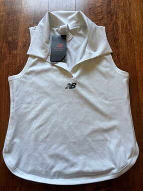 New Balance. Collared Sleeveless Tank Top. Size S. NWT.